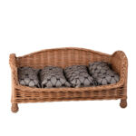Erivia Wicker Pet Basket – 64 × 42 cm, Grey & Black Cushion