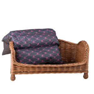 Erivia Wicker Pet Basket – 54 × 32 cm, Grey & Pink Cushion