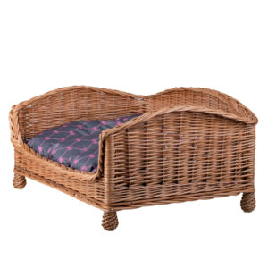 Erivia Wicker Pet Basket – 54 × 32 cm, Grey & Pink Cushion