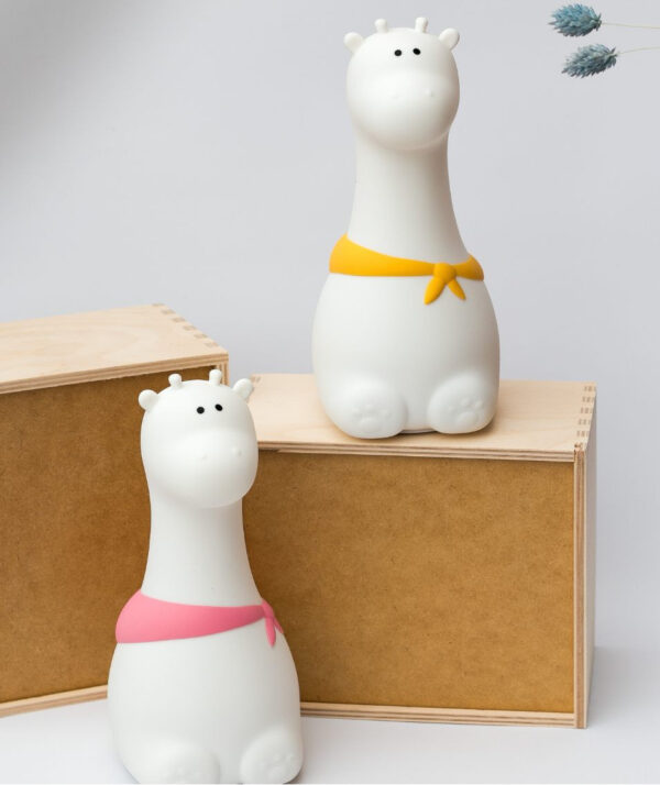 Giraffe Silicone Lamp – White