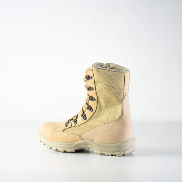 598 Desert Boots – Beige