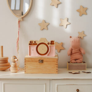 Balloon Wall Mirror for Kids’ Rooms
