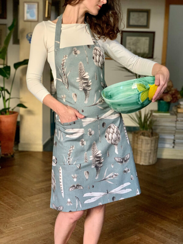 Ladies’ Apron – Seeds Aqua