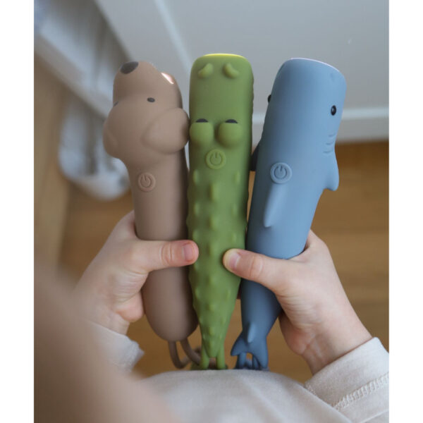 Soft Silicone Kids’ Flashlight – Dog BUDDY