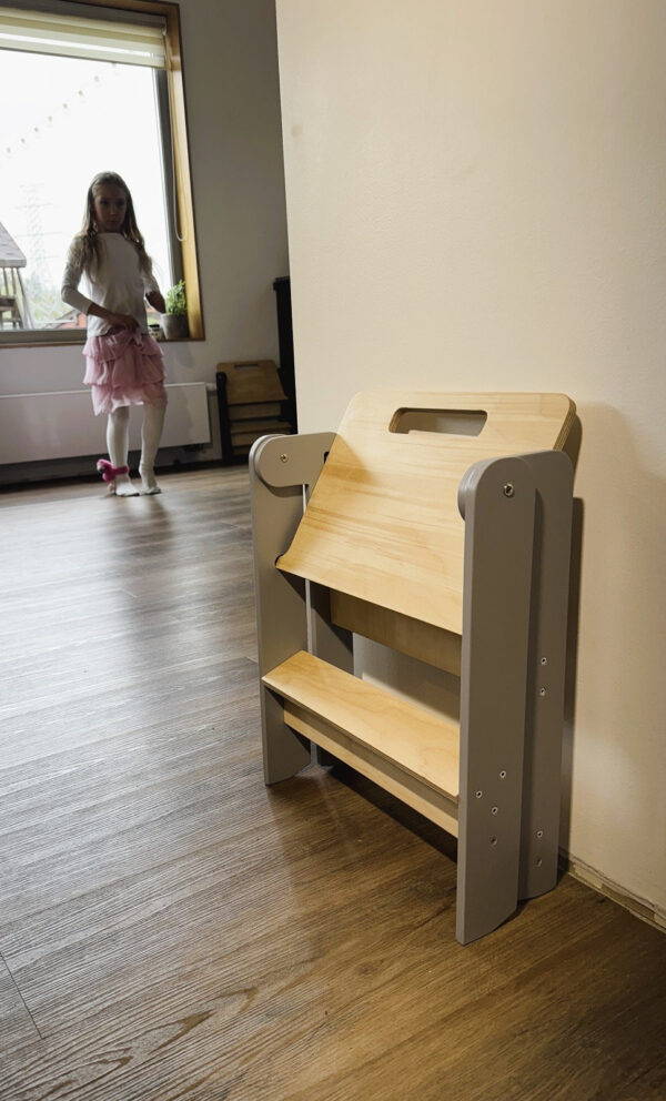 Space-Saving Kids’ Step Stool