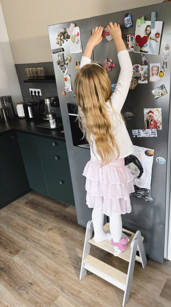 Space-Saving Kids’ Step Stool
