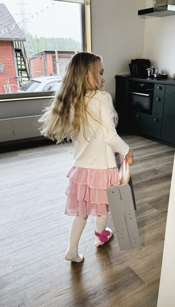 Space-Saving Kids’ Step Stool