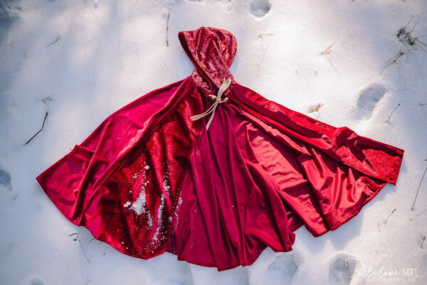 Kids’ Velour Hooded Cape – Red Riding Hood