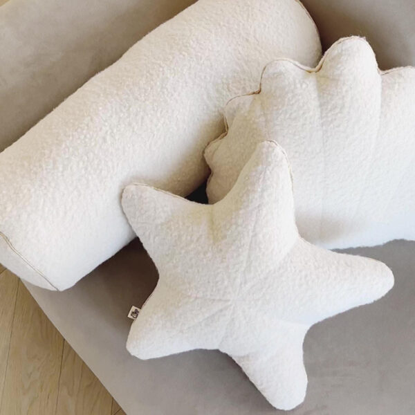 Bouclé Starfish Cushion with Gold Trim – Ecru