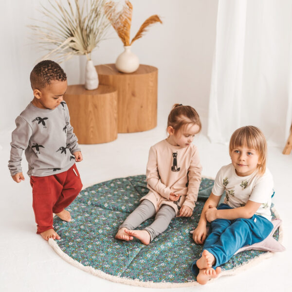 Round Kids Floor Mat with Cotton Fringe – Floral Green, 115 cm