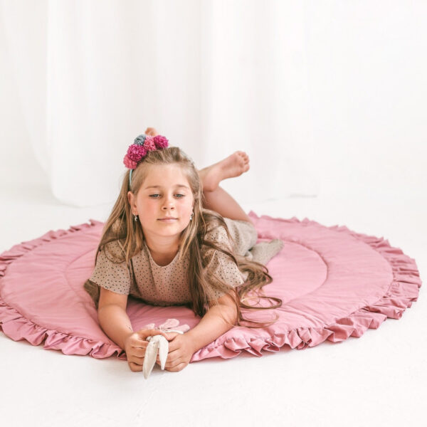 Round Kids Play Mat with Ruffled Border – Rose, 125 cm