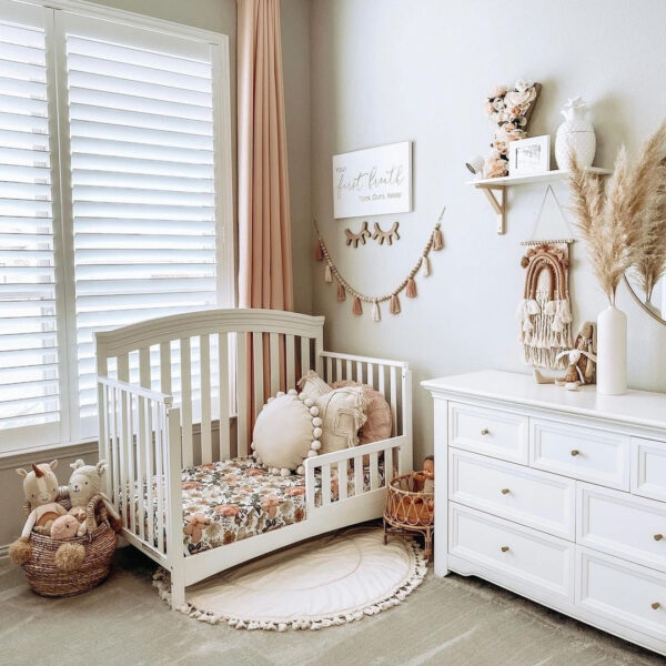 Padded Round Play Mat with Tassels – Ecru, 115 cm
