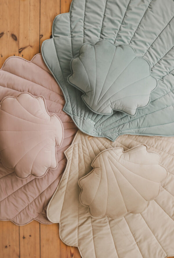 Ginkgo Leaf Velvet & Organic Cotton Playmat – Beige