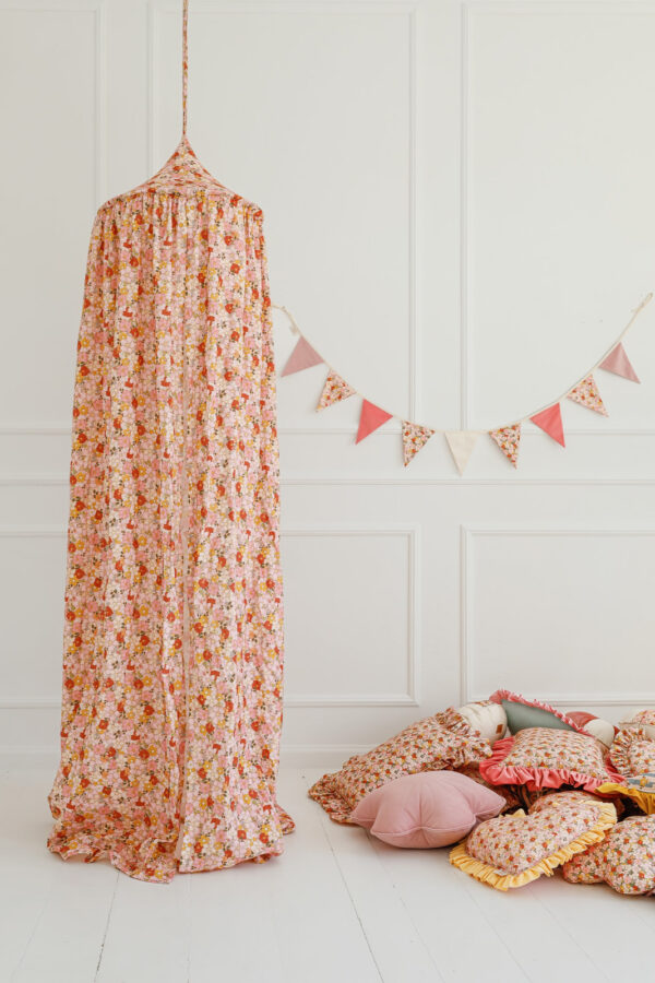 Organic Cotton Bed Canopy – Spring Garden