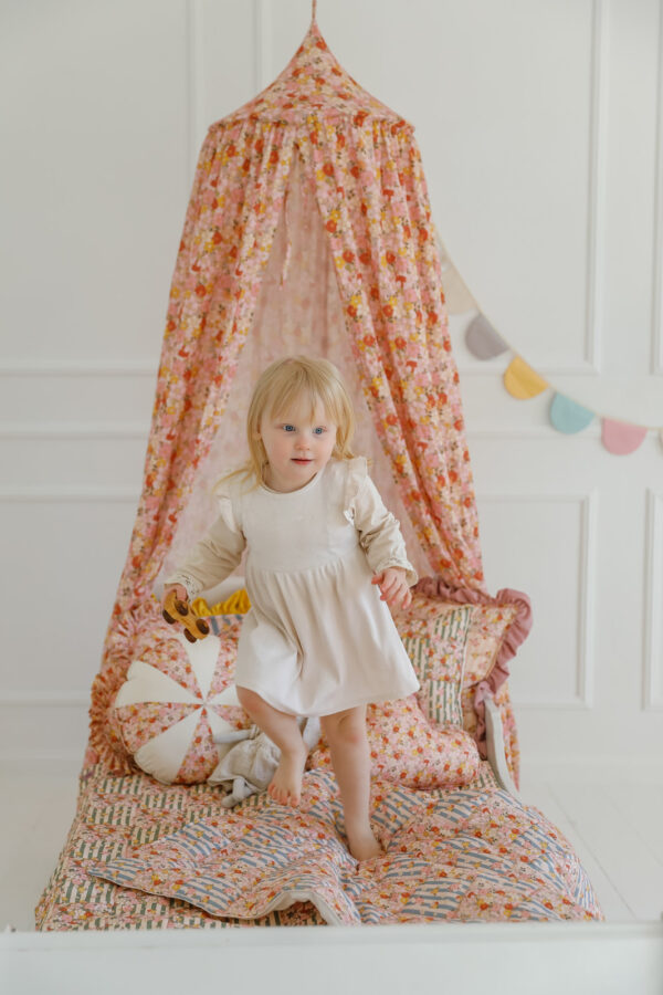 Organic Cotton Bed Canopy – Spring Garden