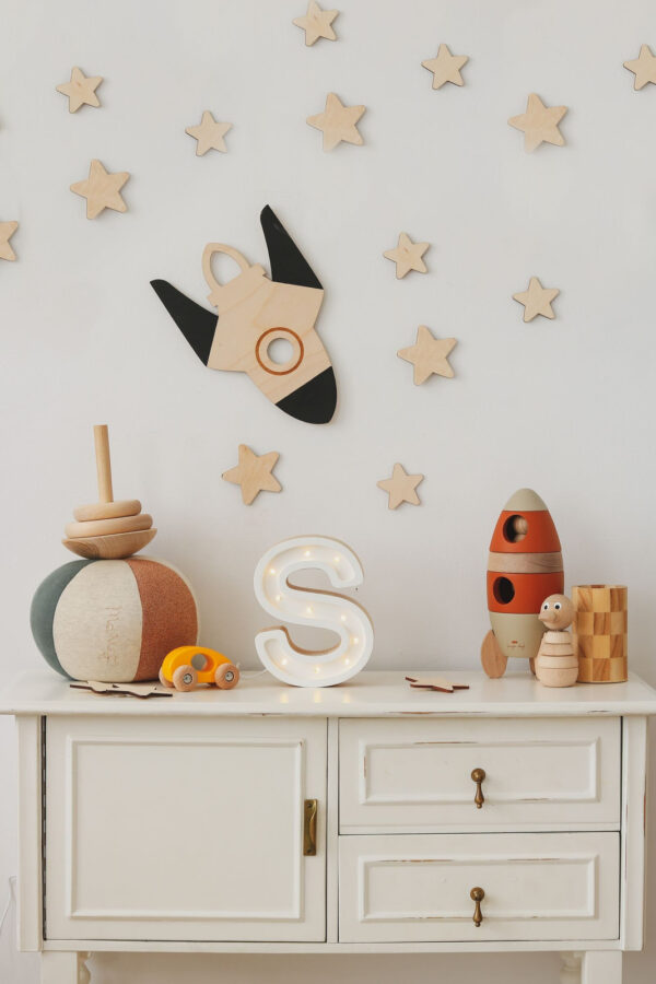 Wooden Space Wall Decoration – Moon, Saturn, Rocket & 10 Stars