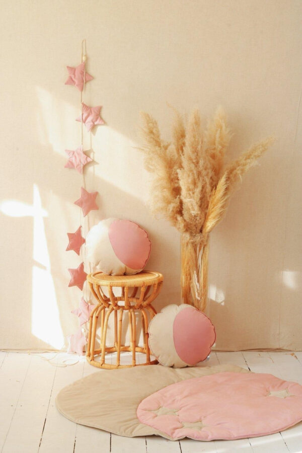 Velvet Star Garland – Soft Pink Dust