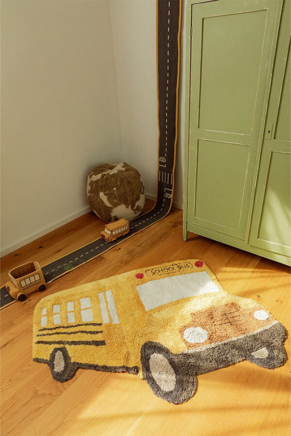 Washable School Bus Rug – 130 × 90 cm