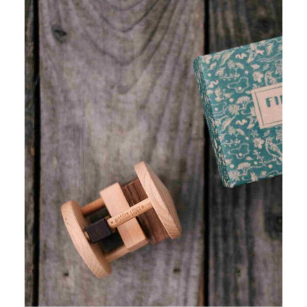 Wooden Rattle – Fieldfare